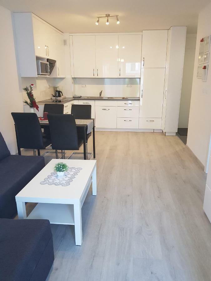 Apartamenty Blizej Morza Kasprowicza Kolberg Exterior foto