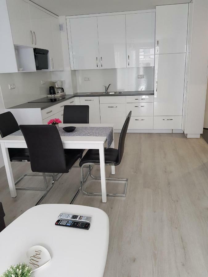 Apartamenty Blizej Morza Kasprowicza Kolberg Exterior foto